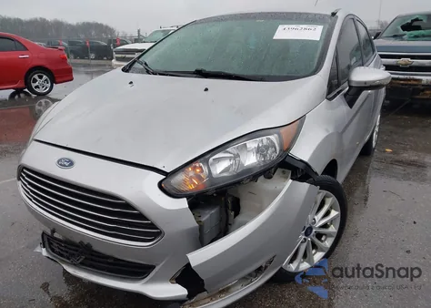 2014 Ford Fiesta Se z USA, uszkodzony, nr VIN 3FADP4EJ3EM168733